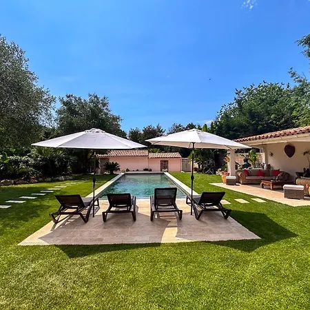 La Dolce 11 Sleeps Pool & Landscaped Garden *