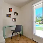 Вилла La Dolce 11 Sleeps Pool & Landscaped Garden *