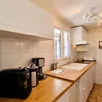 La Dolce 11 Sleeps Pool & Landscaped Garden * Мандельё-ла-Напуль