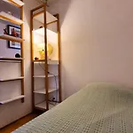 Вилла La Dolce 11 Sleeps Pool & Landscaped Garden Мандельё-ла-Напуль