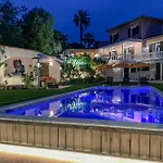 La Dolce 11 Sleeps Pool & Landscaped Garden Вилла