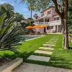 ヴィラ La Dolce 11 Sleeps Pool & Landscaped Garden Mandelieu