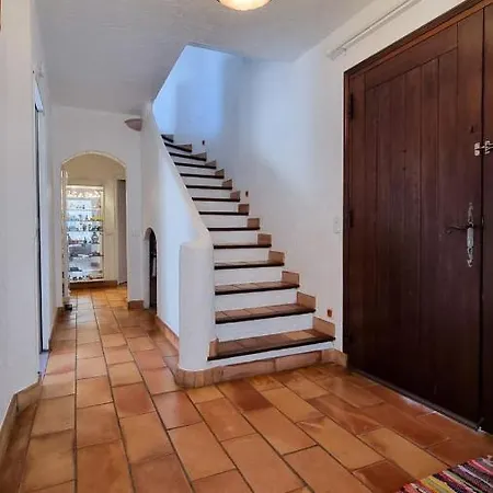 فيلة La Dolce 11 Sleeps Pool & Landscaped Garden ماندوليو لا نابول