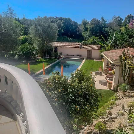 La Dolce 11 Sleeps Pool & Landscaped Garden Villa *