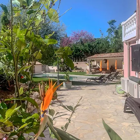 La Dolce 11 Sleeps Pool & Landscaped Garden * Mandelieu