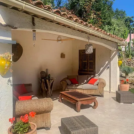 La Dolce 11 Sleeps Pool & Landscaped Garden *