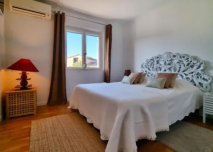 La Dolce 11 Sleeps Pool&landscaped Garden Villa