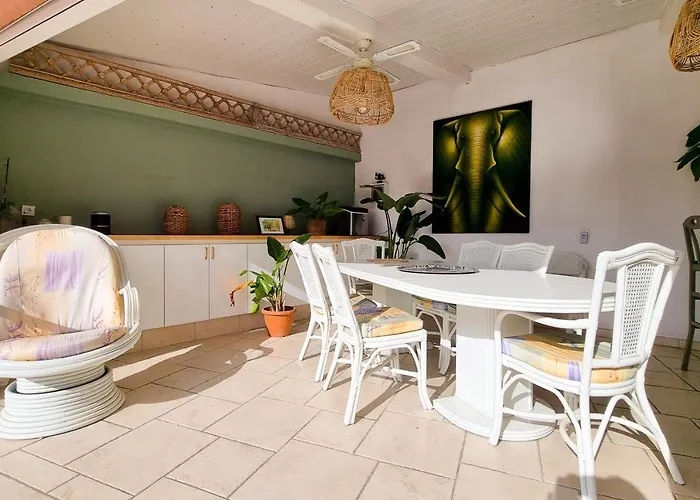 La Dolce 11 Sleeps Pool&landscaped Garden Villa