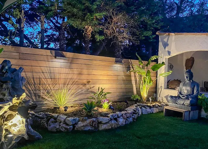 La Dolce 11 Sleeps Pool&landscaped Garden Villa *