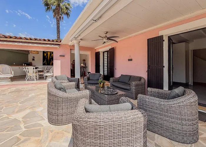 Villa La Dolce 11 Sleeps Pool&landscaped Garden